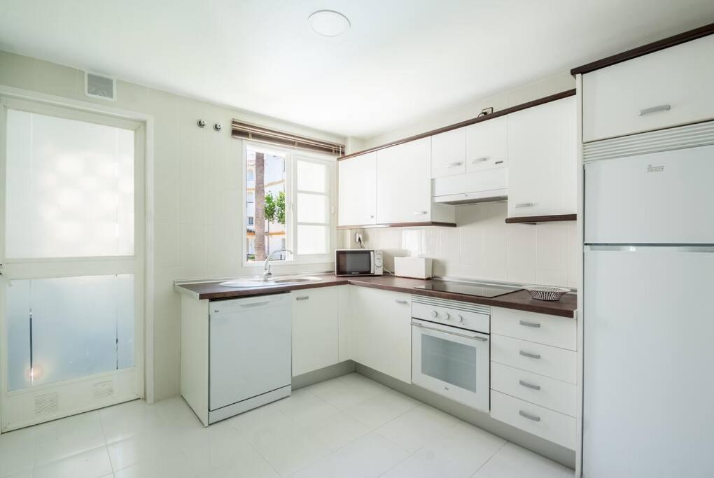 Apartamento Con Piscina Cerca Del Golf En Atalaya - Atalaya Del Golf 31 Estepona Exterior photo